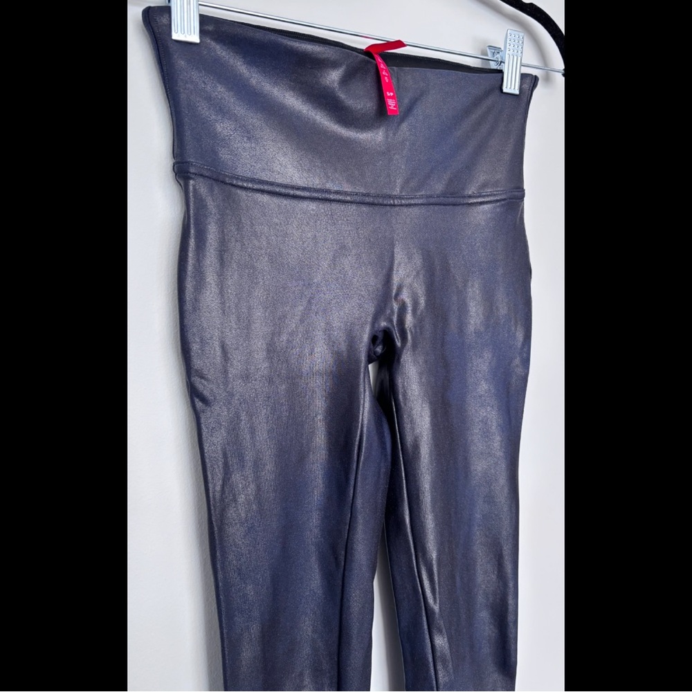 SPANX Shimmer Leggings – Size Small
